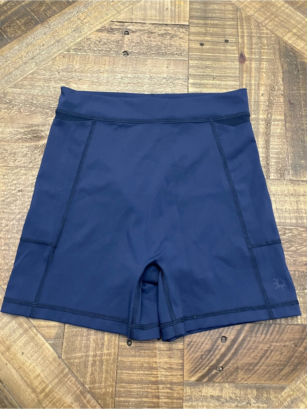 OFFLINE by Aerie Goals 4" High-Rise Shortie Bike Shorts - Navy Blue - Size M